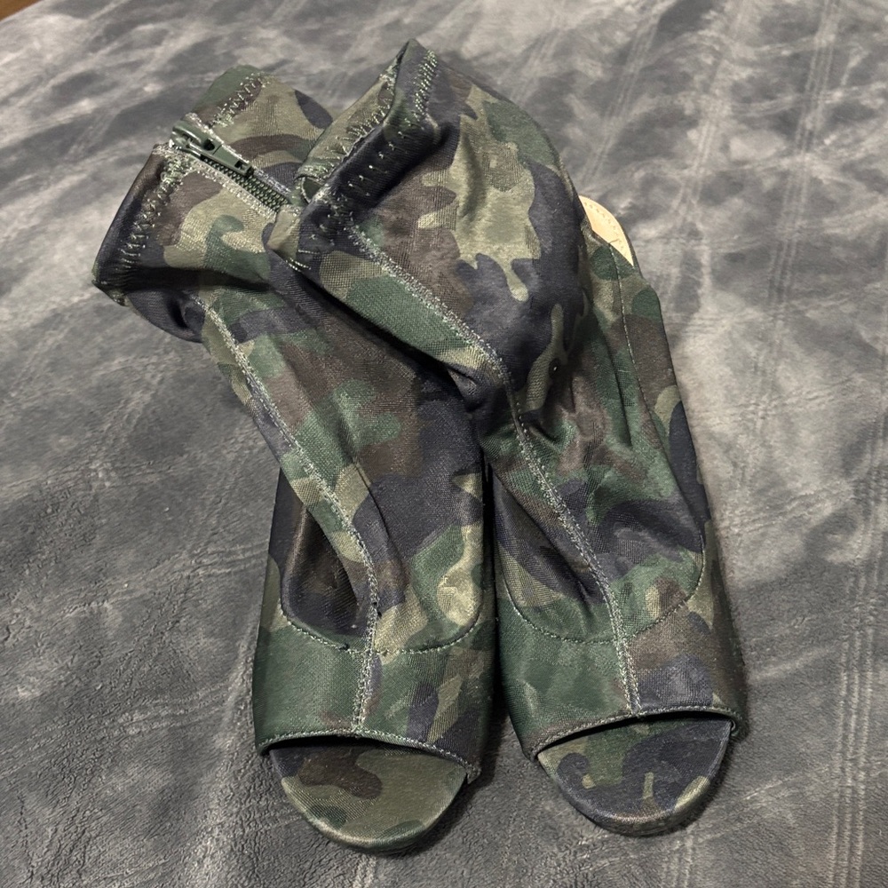 JustFab Camouflage Peep Toe Heels